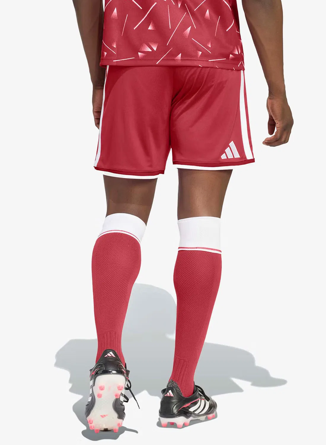Шорты футбольные Liverpool FC Home Adidas, белый — фото 2