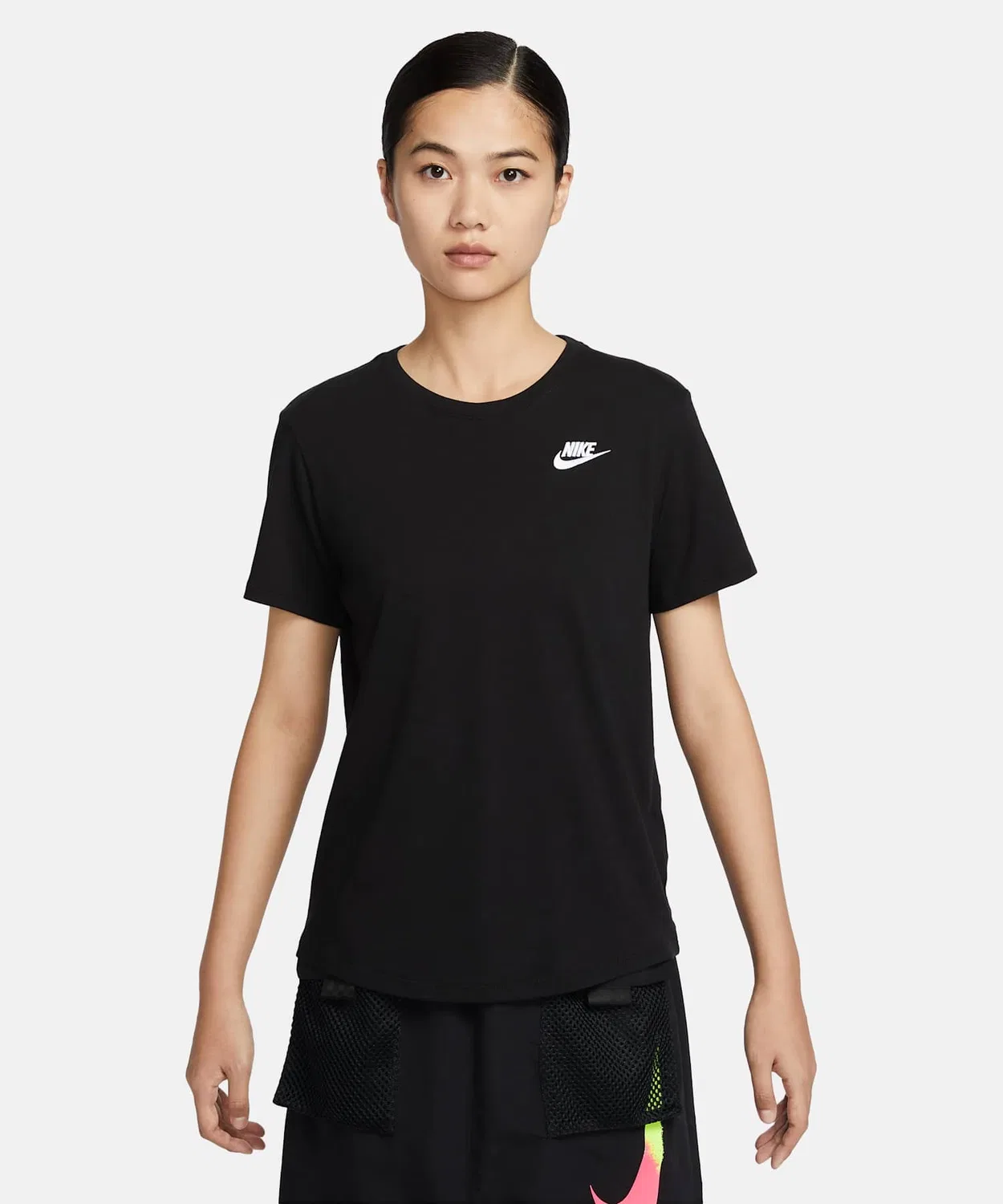 Женская футболка с коротким рукавом Nike Sportswear Club Essentials, Черный