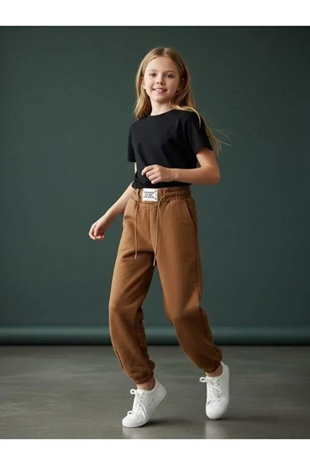 Детские спортивные штаны для девочек с начесом Zekids, Brown — фото 4