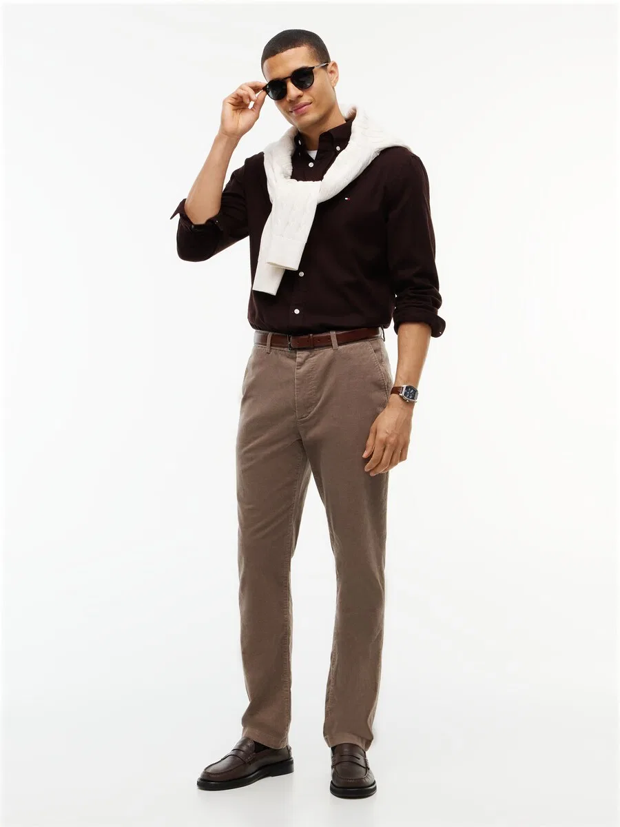 Рубашка на пуговицах TOMMY HILFIGER Comfort fit Button Up Shirt 'Flex' шоколадного цвета — фото 4