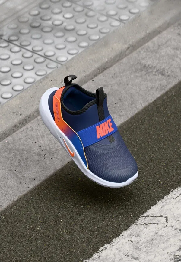 Кроссовки для бега Flex runner unisex, Nike Performance, Midnight Navy, Total Orange, Game Royal, черный/темно-синий/оранжевый