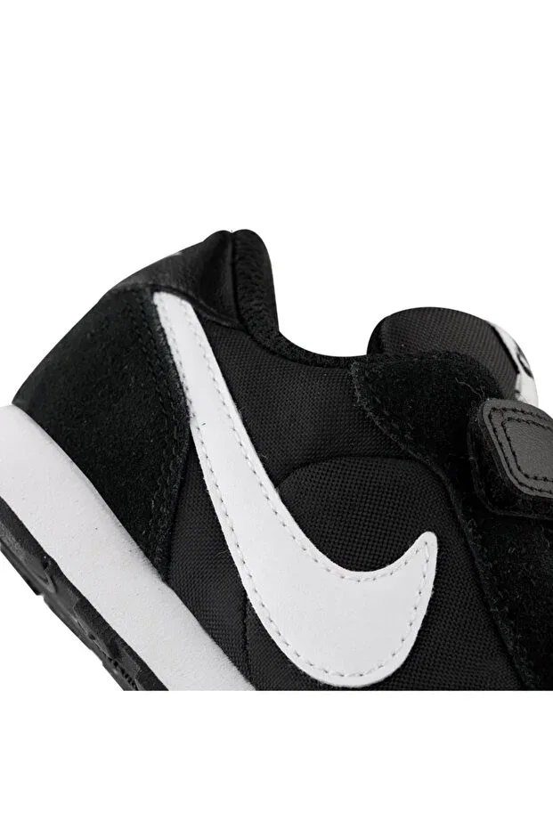 Детские кроссовки для девочек с ортопедической стелькой Nike, Black And White — фото 4