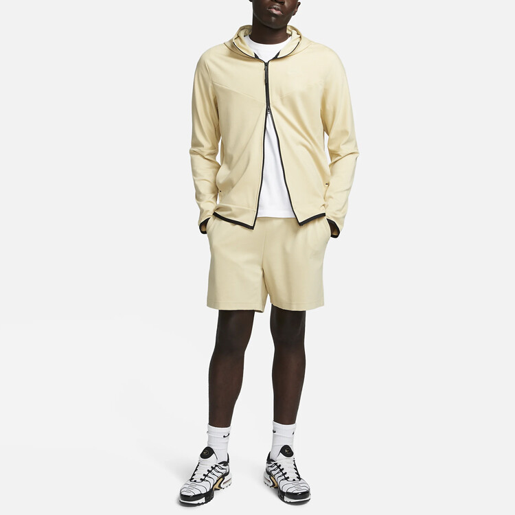 

Повседневные шорты мужские желтые Nike, желтый