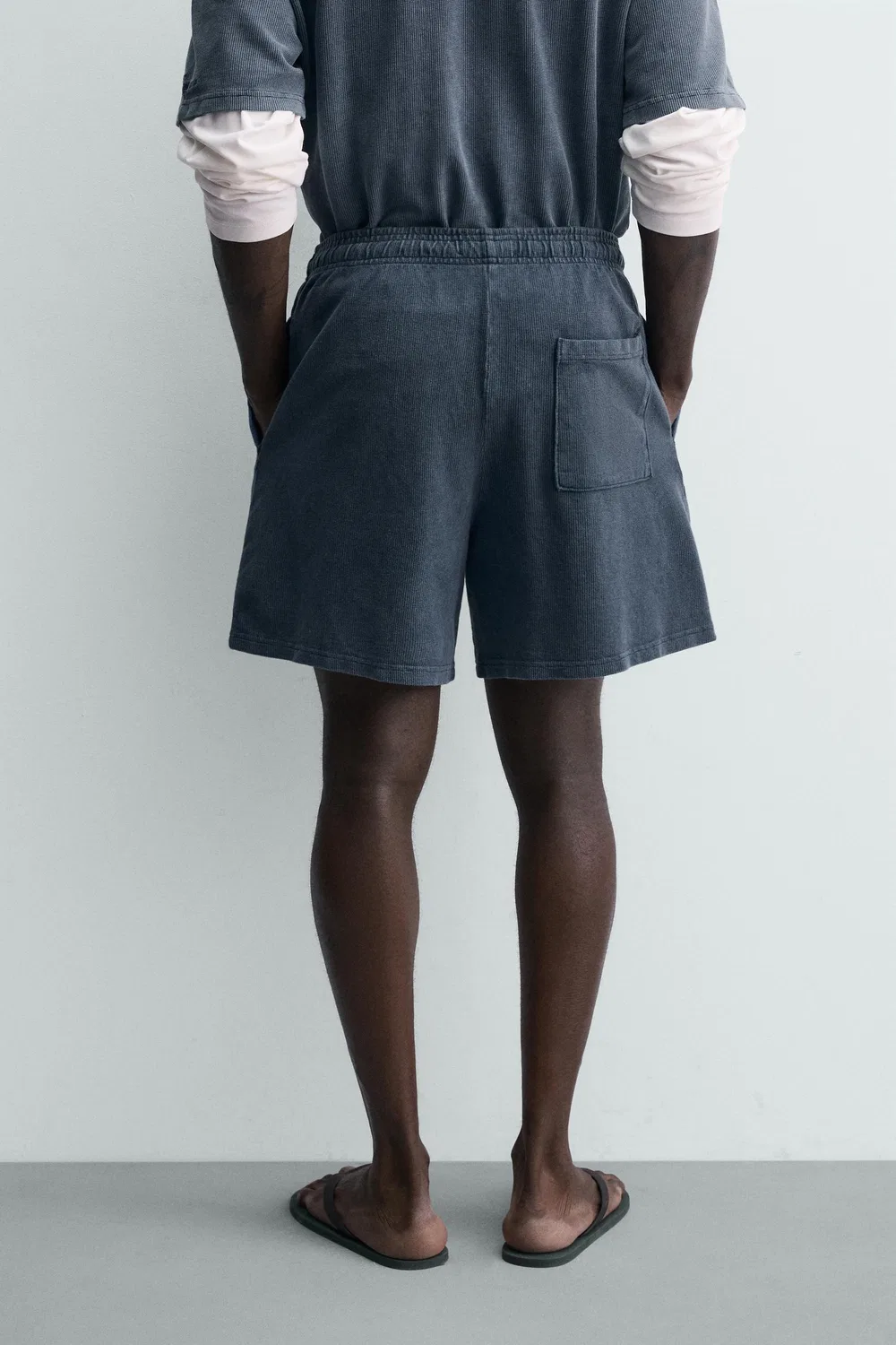Бермудские шорты из вафельной вязки с эффектом потертости ZARA, Blue — фото 3