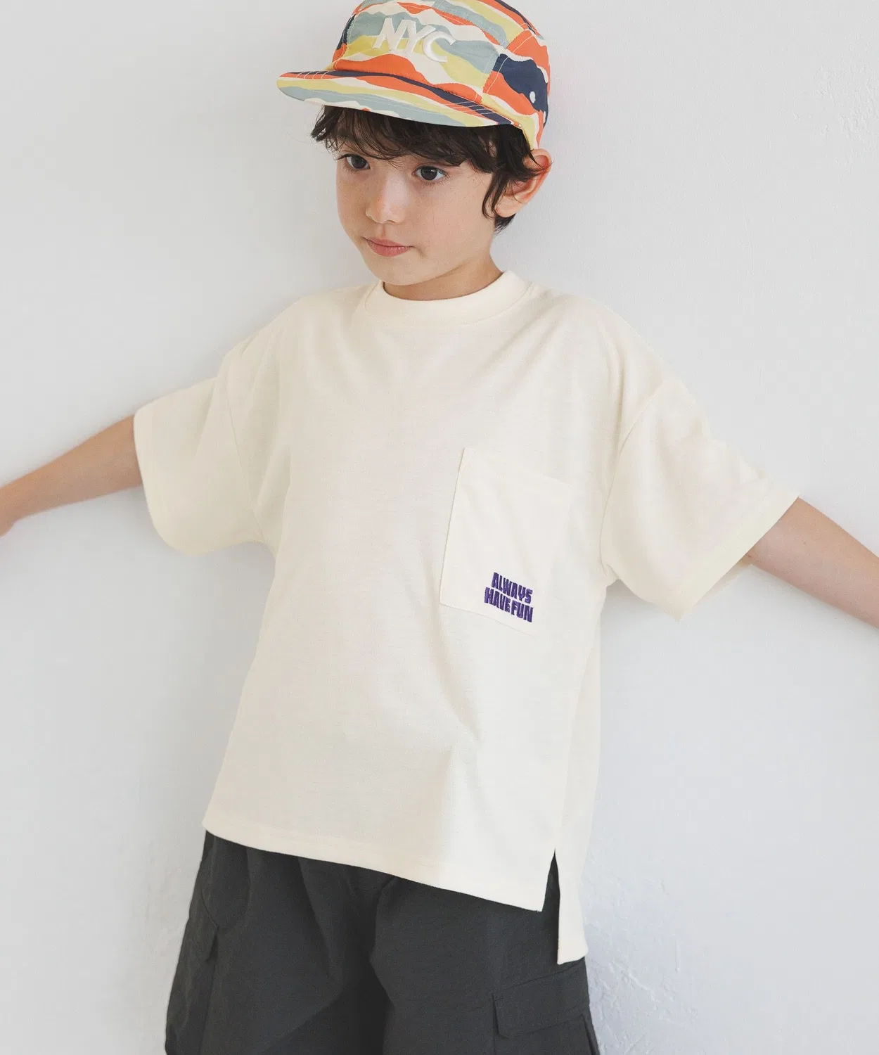Детская футболка с вышивкой MULTI B BAYFLOW, Off White — фото 4