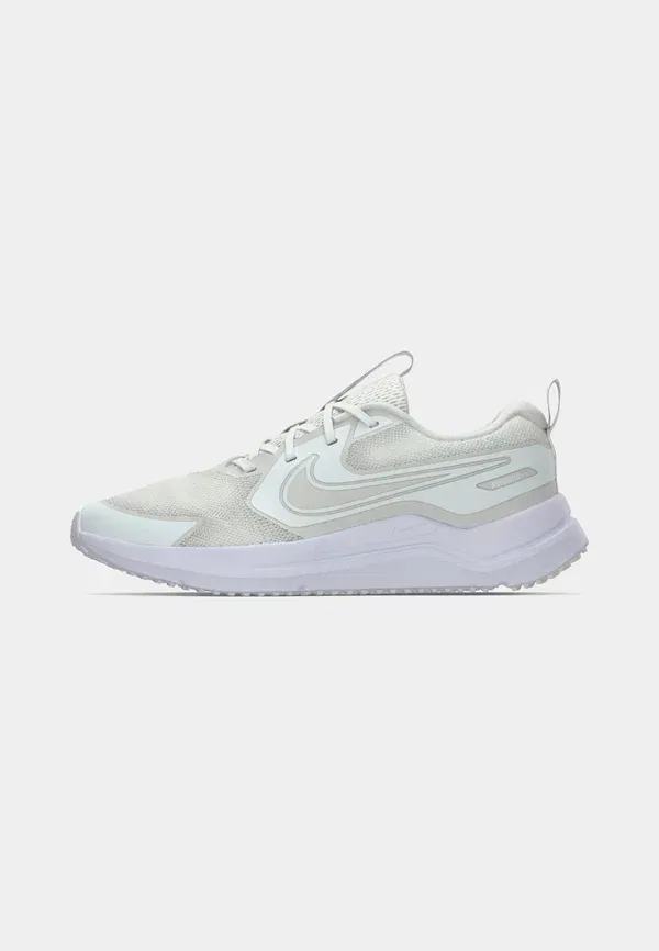 Кроссовки беговые Cosmic Runner Nike Performance, White/Platinum-coloured Tint/White, белый — фото 2