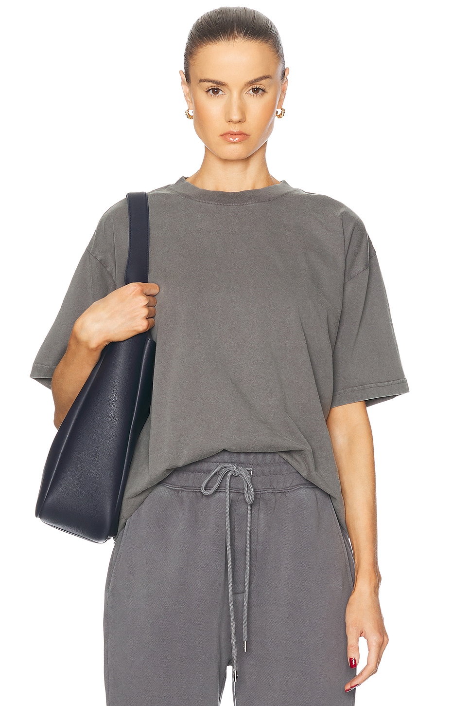 

Расслабленная футболка WAO, цвет Washed Charcoal