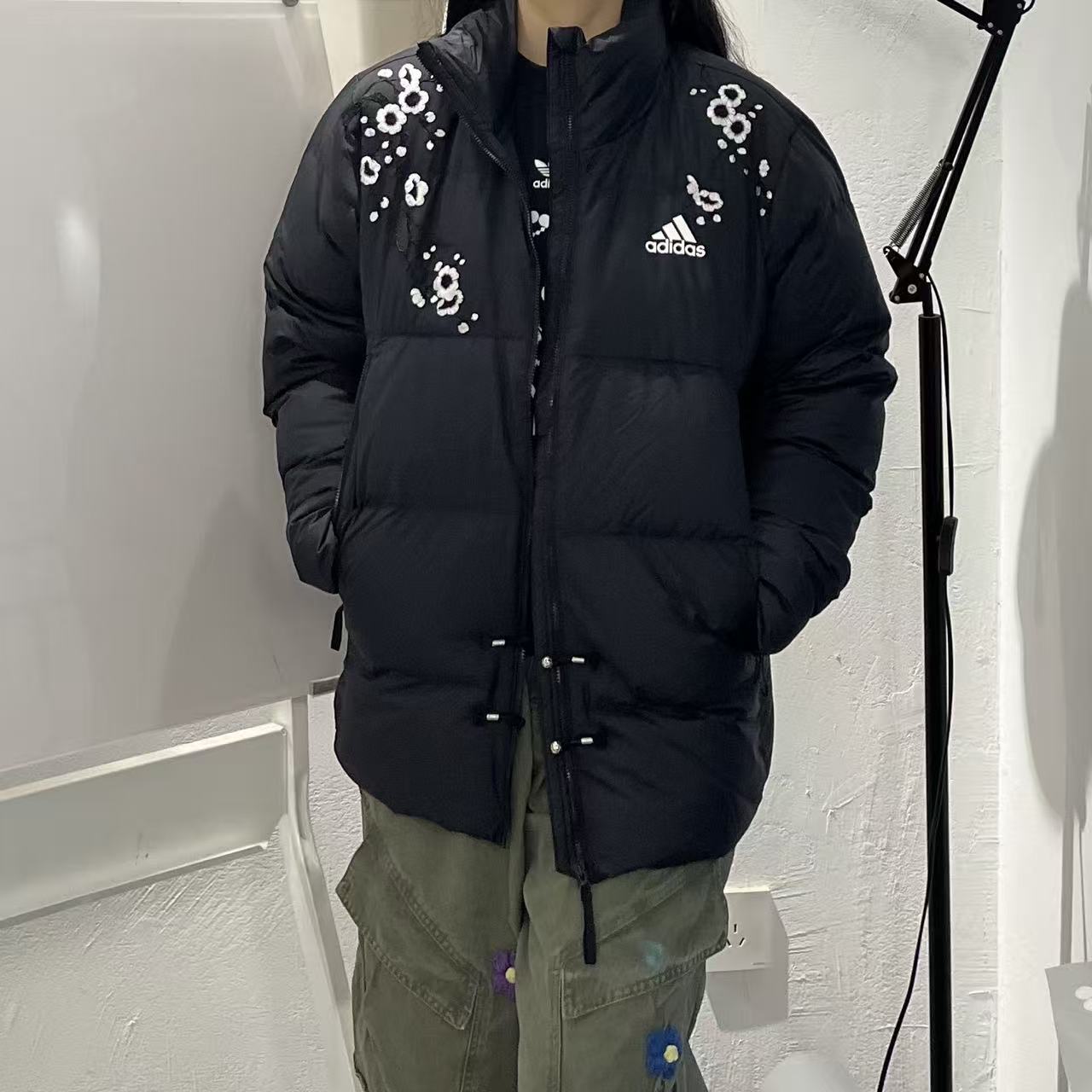 Пуховая куртка с перегородками, унисекс Adidas, черный — фото 4