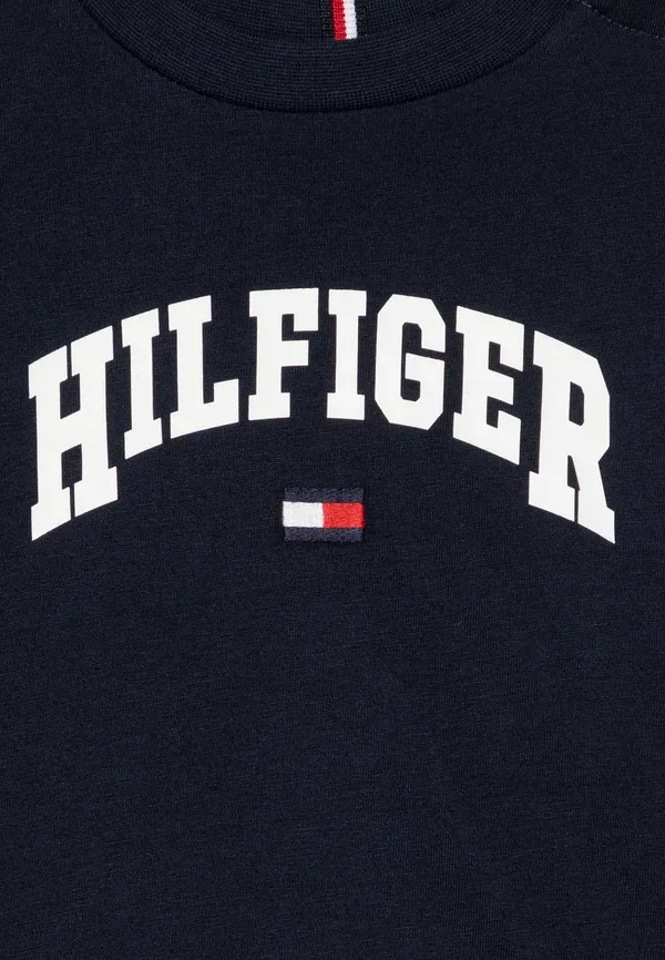 Футболка с принтом Varsity tee unisex, Tommy Hilfiger, Dark Night темно-синий — фото 4