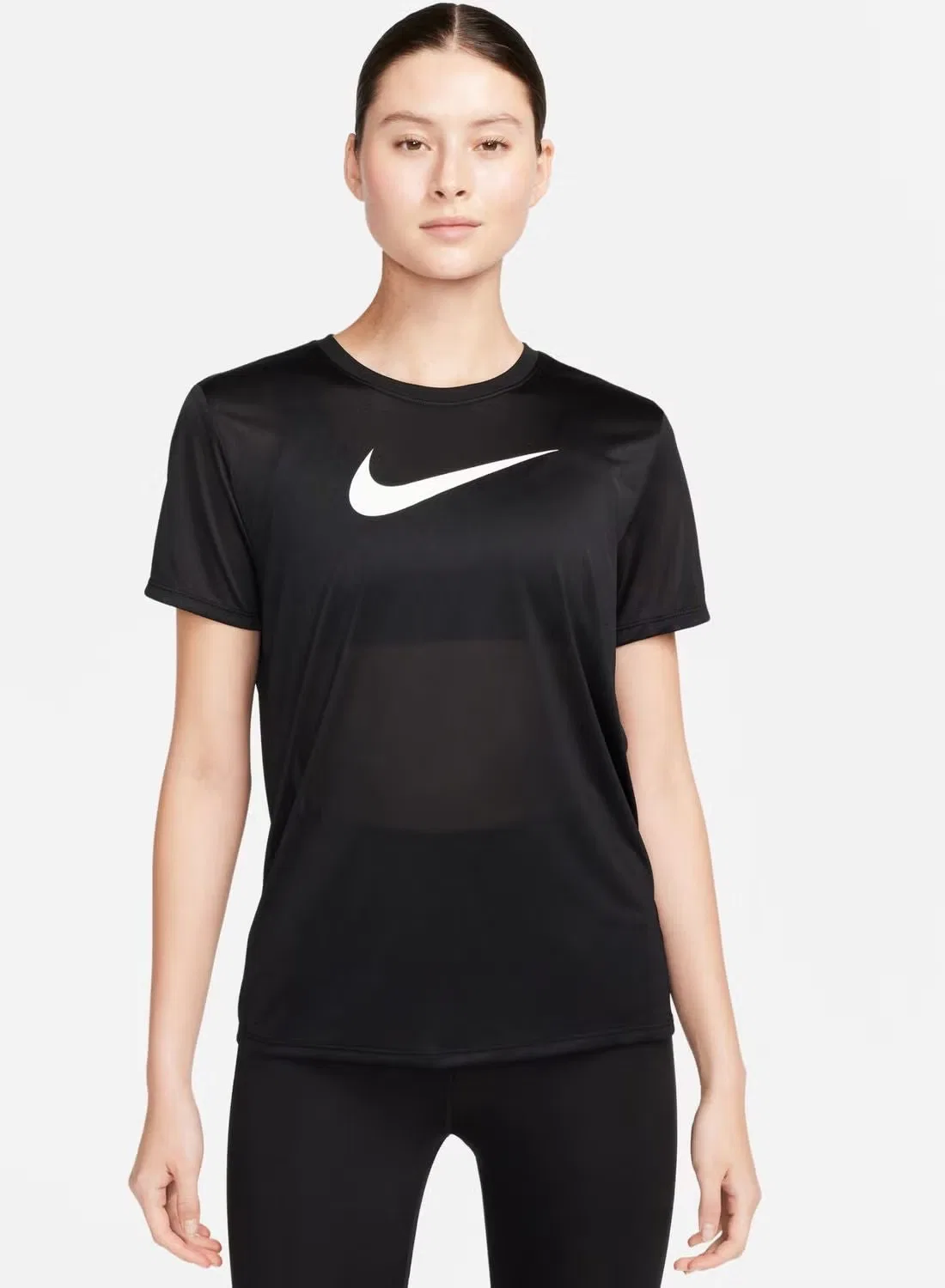 Футболка спортивная с коротким рукавом Nike Dri-FIT, черный