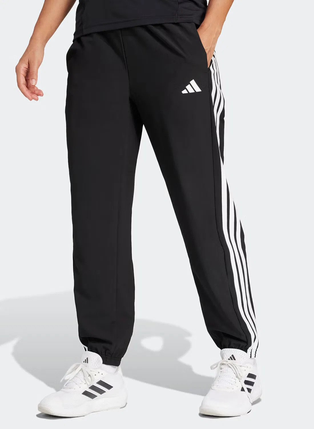 Брюки спортивные с зауженным кроем We 3s woven pt Adidas, черный