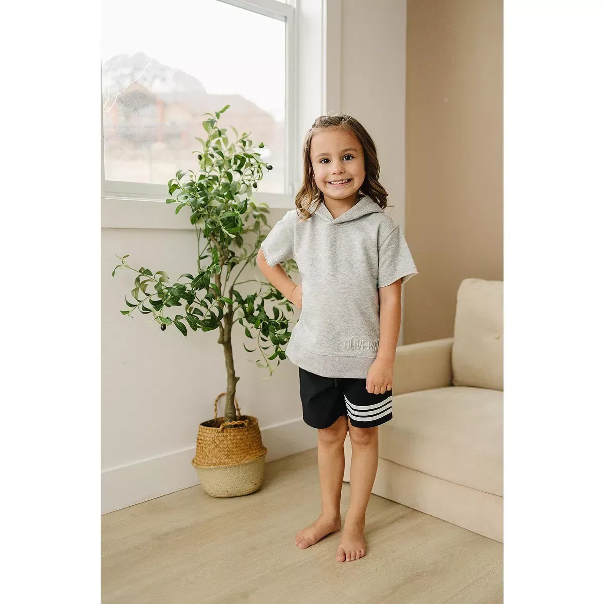 Детские шорты с принтом Leo Athletic Shorts Olive + Scout, Black — фото 3