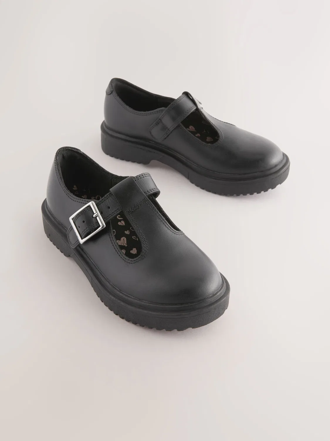 Школьные туфли T-Bar Chunky, Matt Black Next