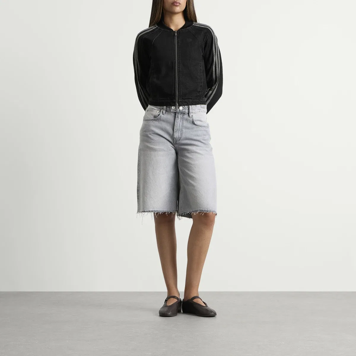 Женский топ из денима с молнией Fitted Denim Track Top Adidas, True Black Denim — фото 4
