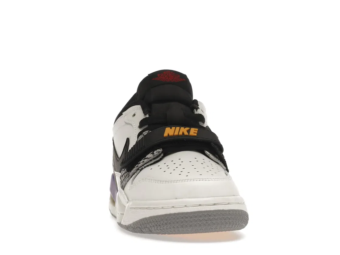 Детские кроссовки Lifestyle с принтом Jordan Legacy 312 Low Jordan, Summit White/Varsity Red-Black-Varsity Purple-University Gold — фото 2