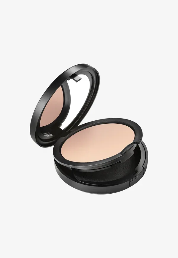 Пудра компактная Studio Fix Powder Plus Foundation Mac, n3 12 г, цвет n3 — фото 2