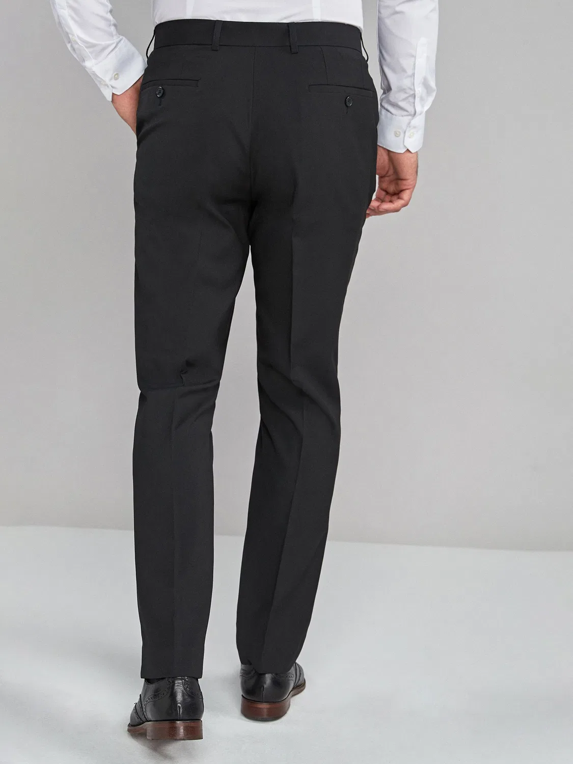Брюки прямого кроя из стрейч-ткани, Regular Fit Next, черные — фото 2