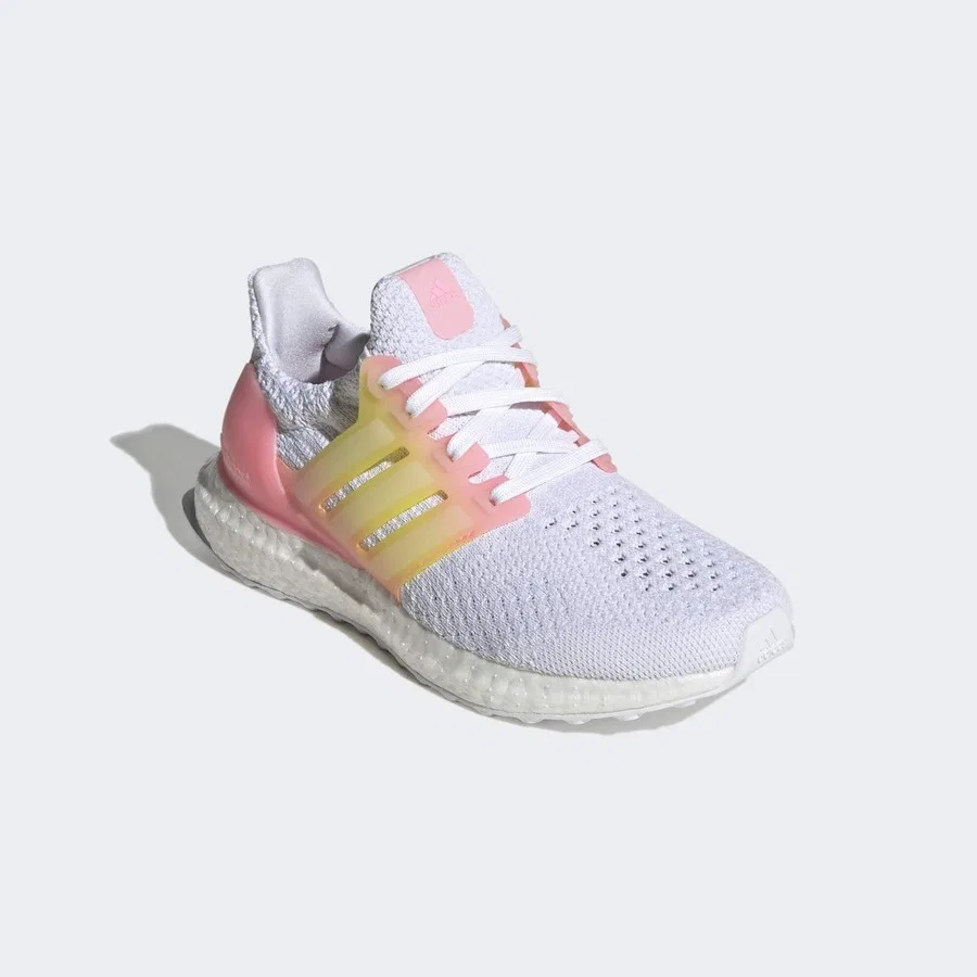 Кроссовки с верхом Primeknit Ultraboost 5.0 DNA adidas, Бело-розовый — фото 4