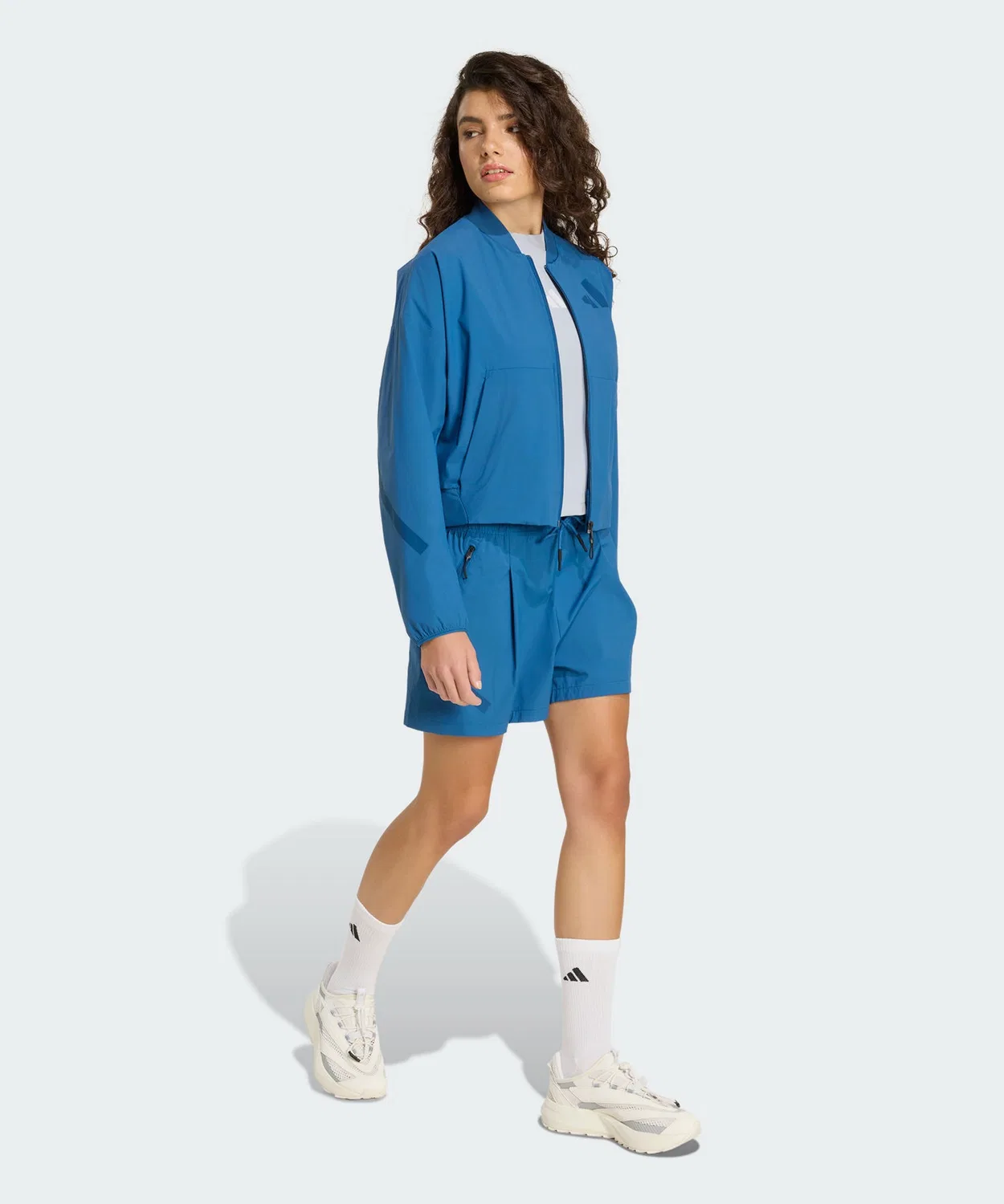 Женская куртка-бомбер свободного кроя Z.N.E. Woven Bomber Adidas, Blue — фото 4