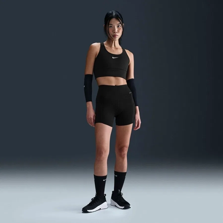 Спортивный бюстгальтер с карманом Swoosh Pocket Medium Support Nike, Черный — фото 3