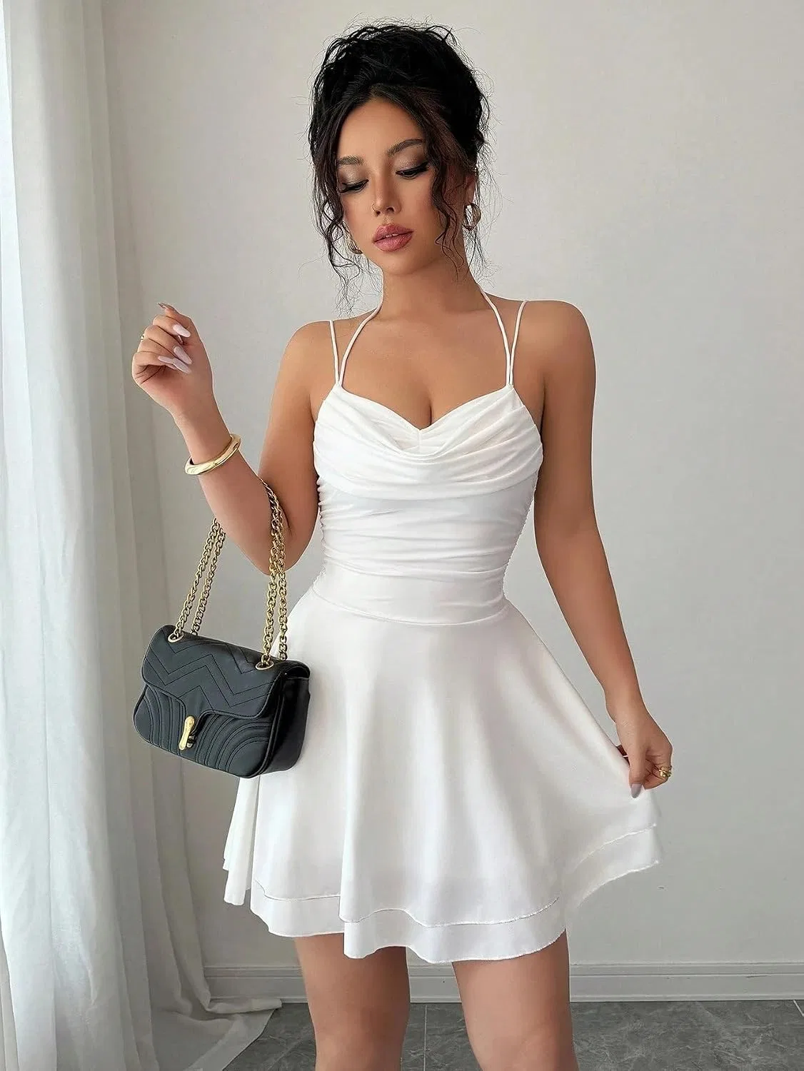 Женское повседневное расклешенное платье на бретелях Backless, White — фото 4