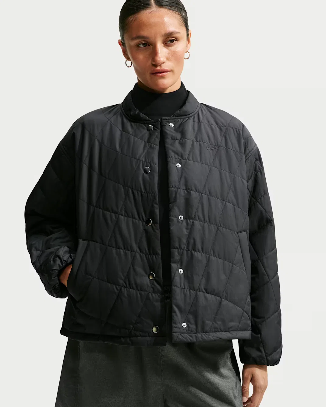 Женская стеганая куртка Therma-FIT в стиле "амбарная куртка" Nike Sportswear, Black/Black