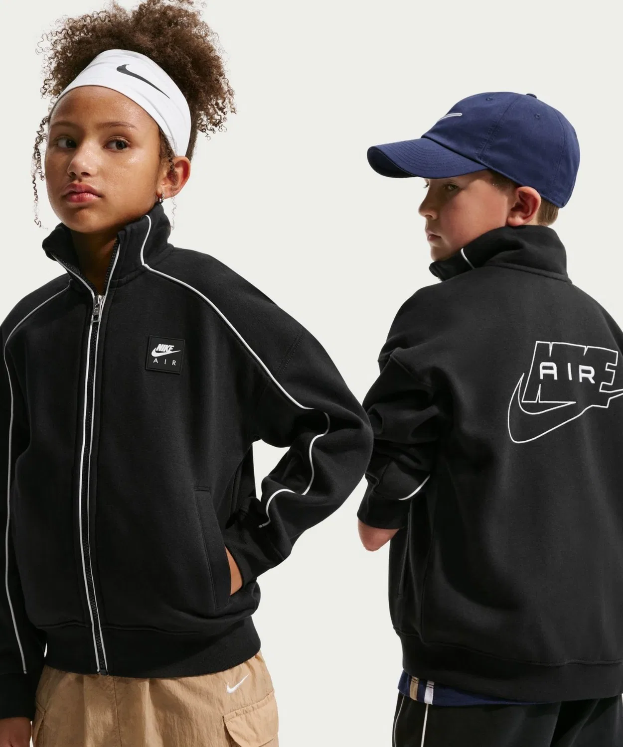 Толстовка Nike YTH Air Fleece Track Jacket, чёрная