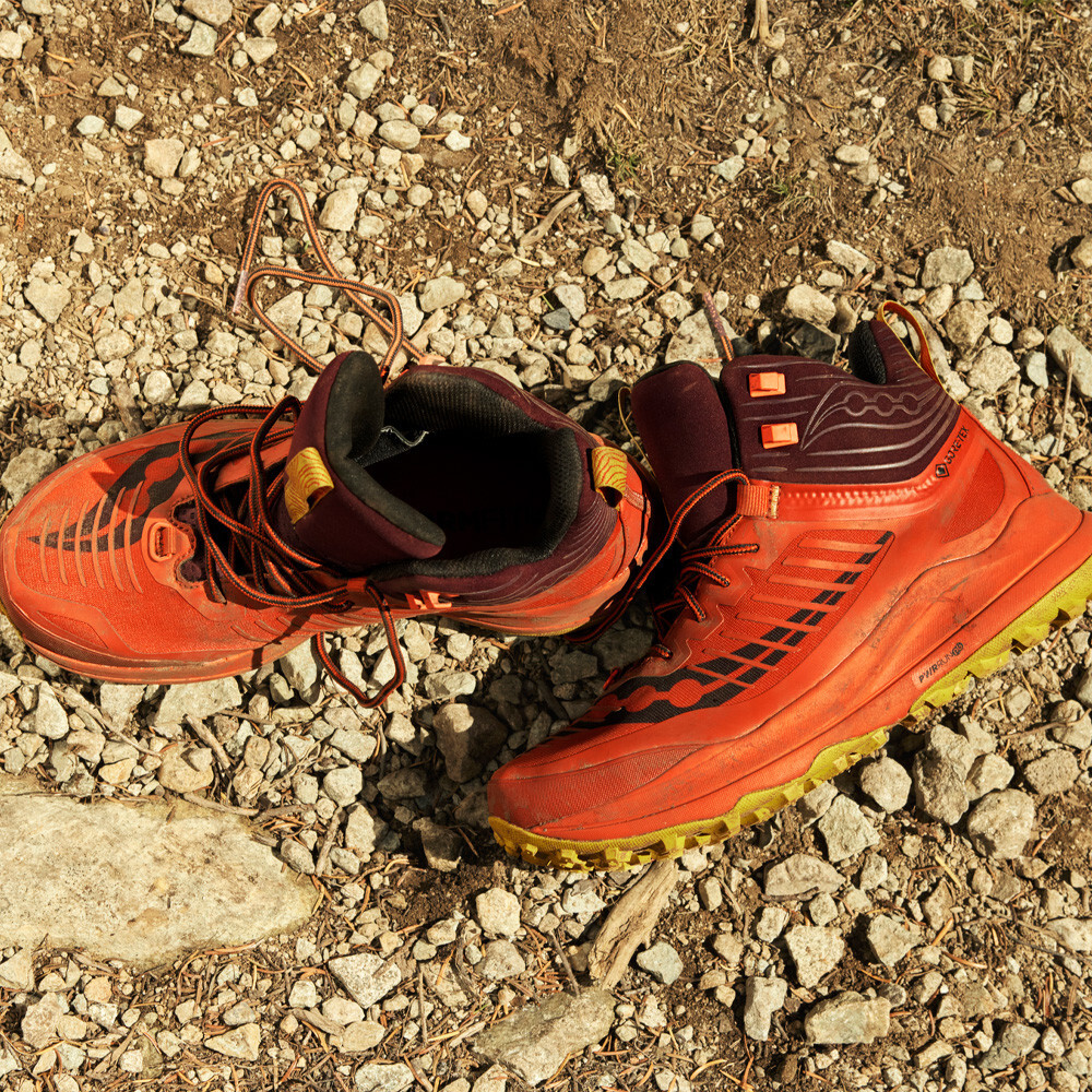 

Ботинки Saucony Ultra Ridge GORE-TEX, красный