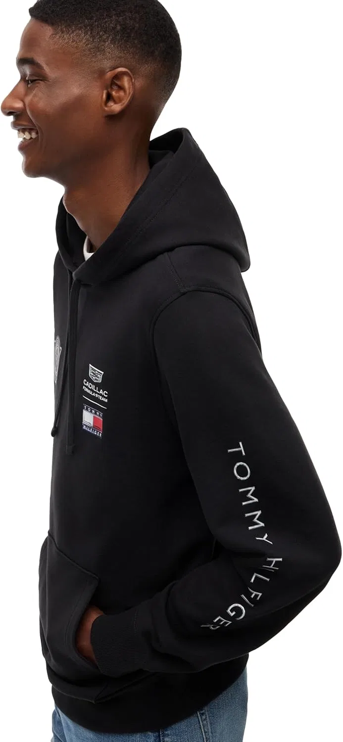 Мужская толстовка Tommy Hilfiger Formula 1 Tommy X Cadillac F1® Team Graphic Hoodie — фото 2