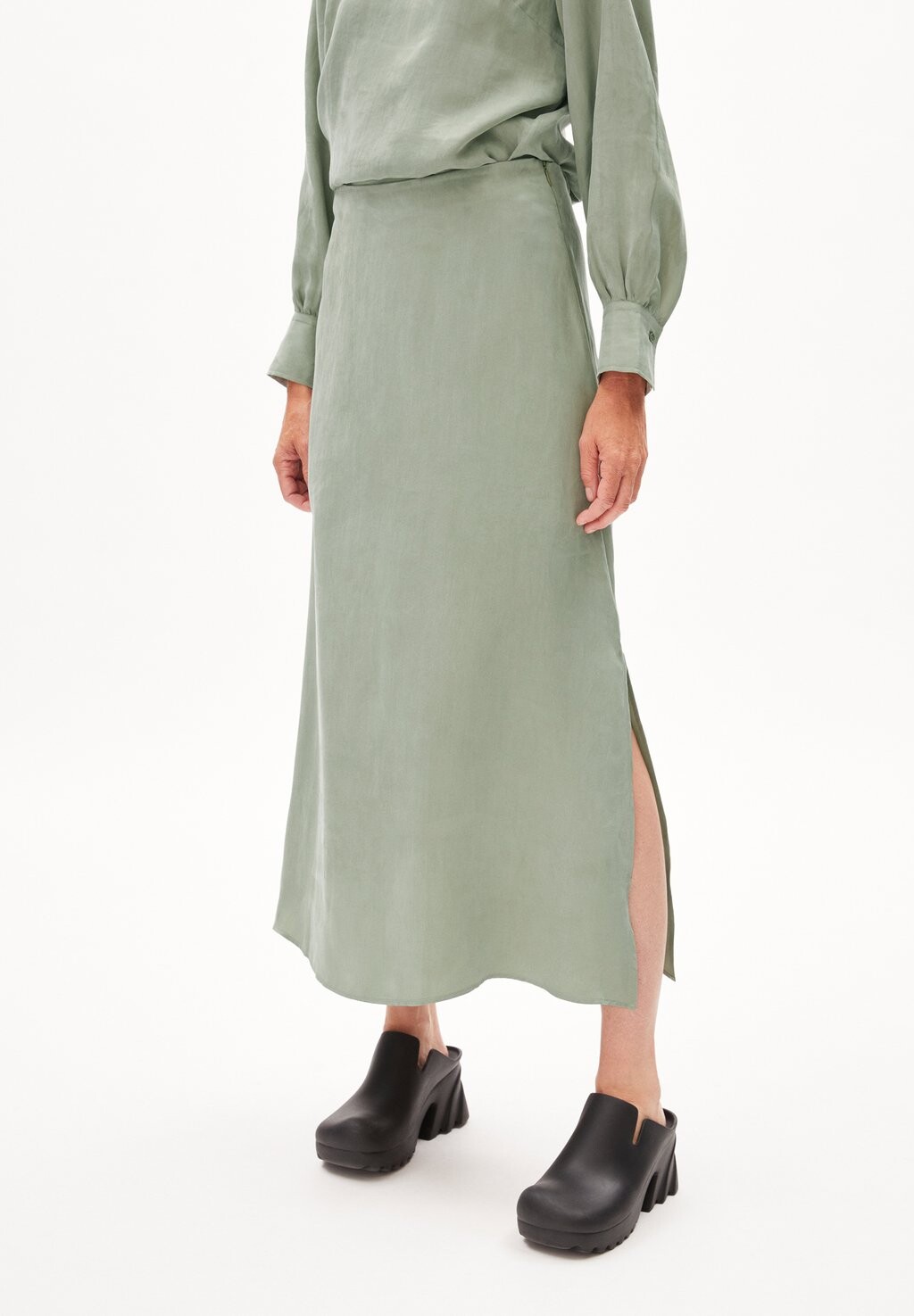 

Юбка А-силуэта MILAJAA ARMEDANGELS, цвет grey green