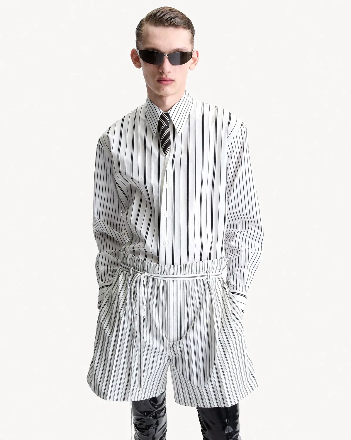 Домашние шорты из хлопкового поплина в полоску-сатин SAINT LAURENT, черный — фото 2