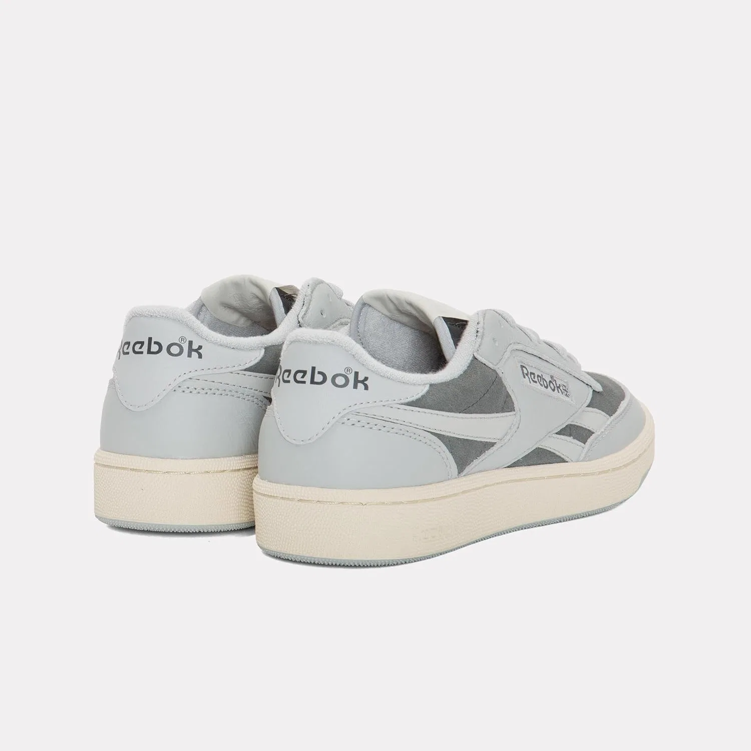 Кроссовки Reebok Unisex Club C Revenge Vintage II, Washed Black Grey1 Vintage Chalk — фото 2