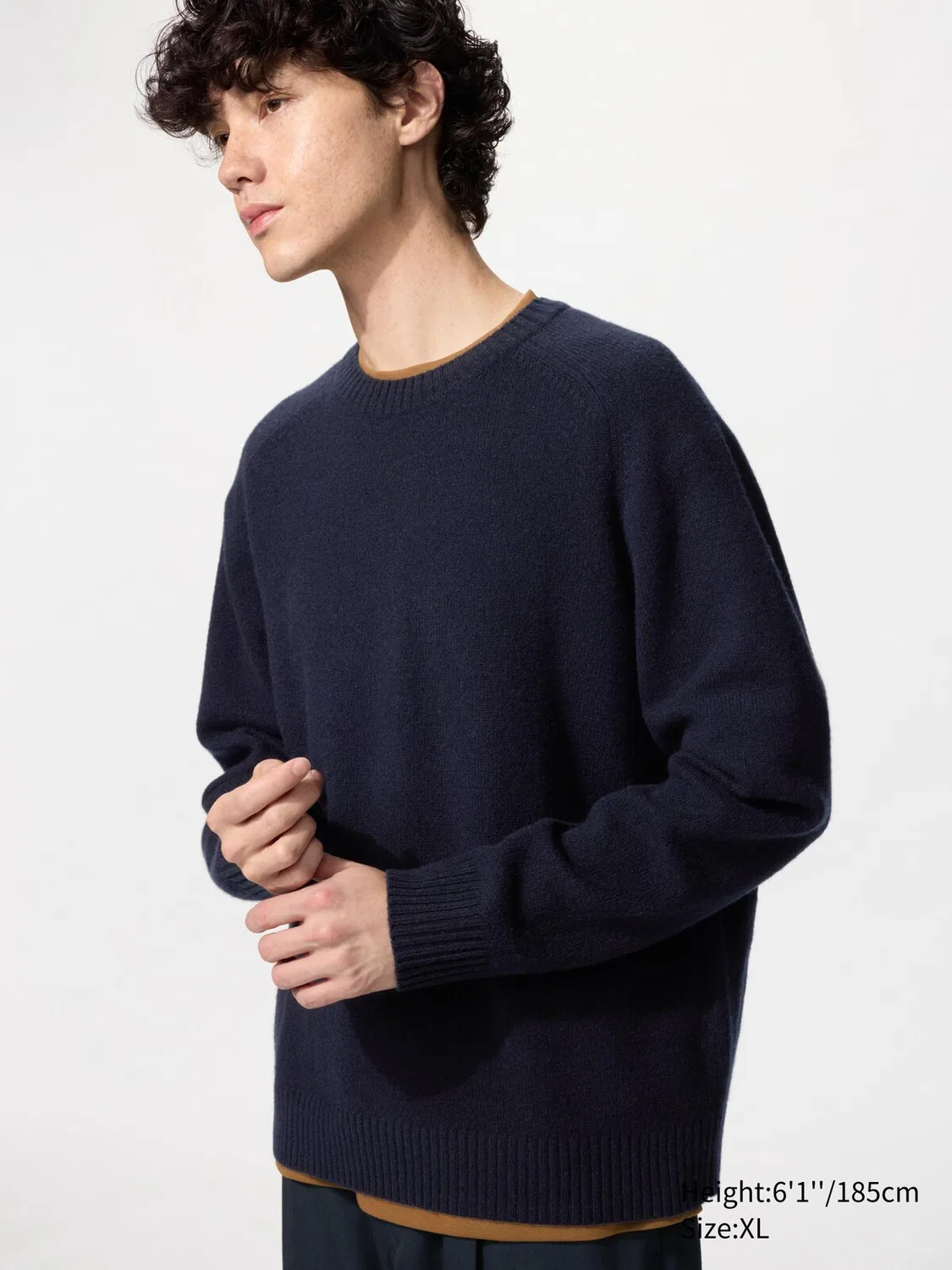 Свитер Uniqlo из овечьей шерсти, круглый вырез, темно-синий