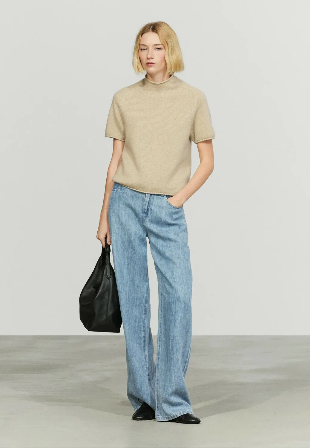 Простая футболка Massimo Dutti, Light Brown — фото 4