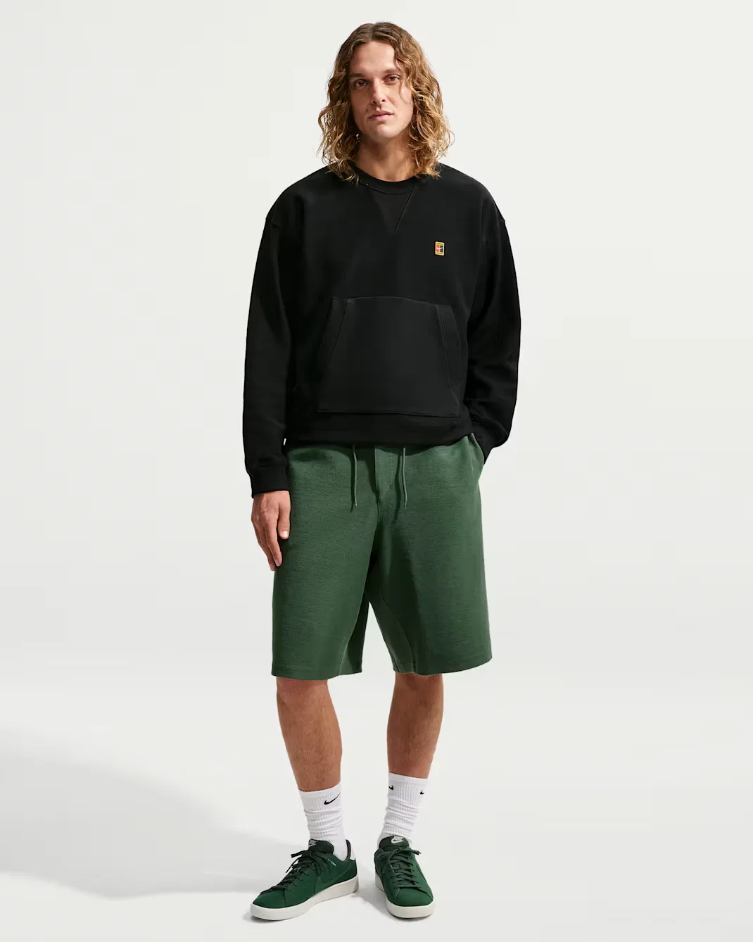 Мужская толстовка с круглым вырезом из французского трикотажа Nike Club Rules, Black/Sail — фото 4