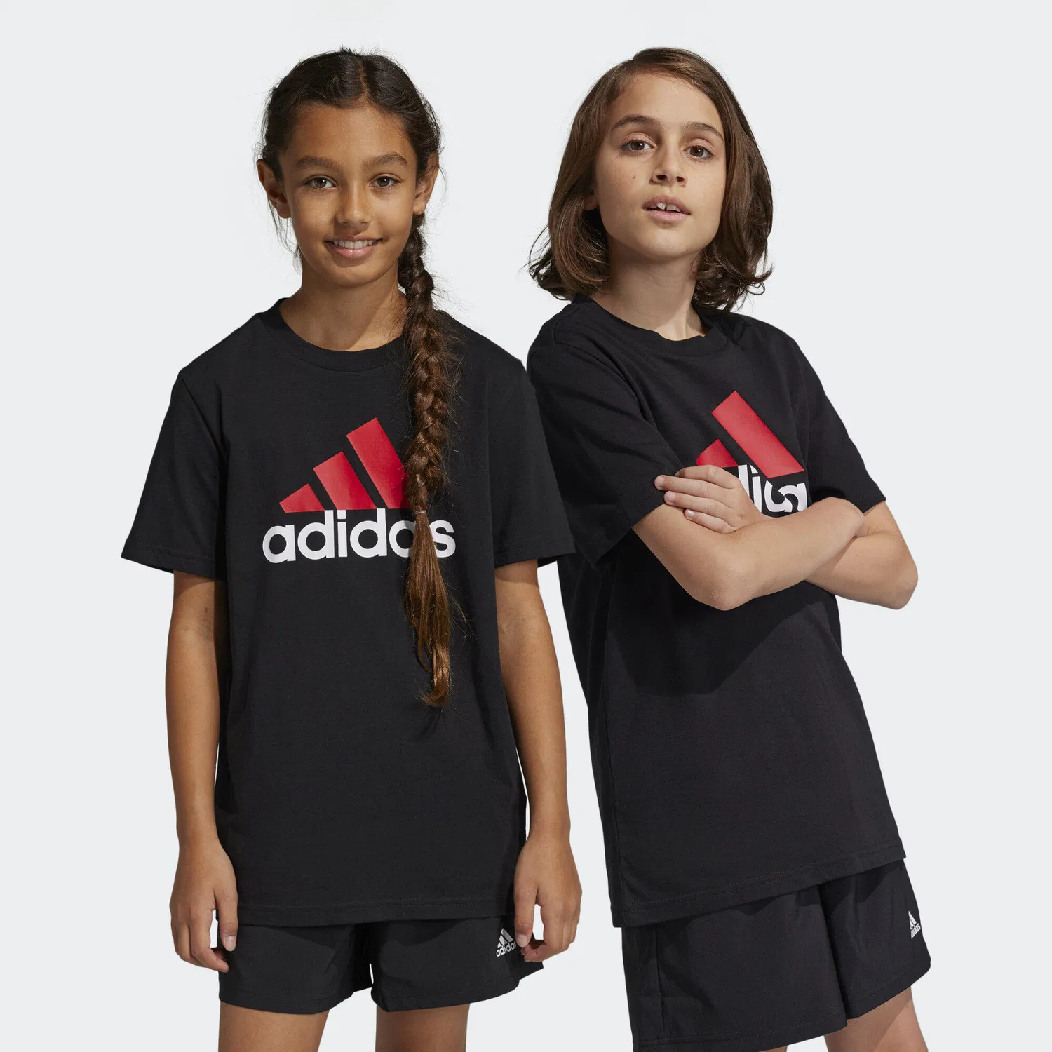 Детская футболка с логотипом Essentials Two-Color Big Logo Cotton Adidas, Schwarz Scharlachrot Weiss