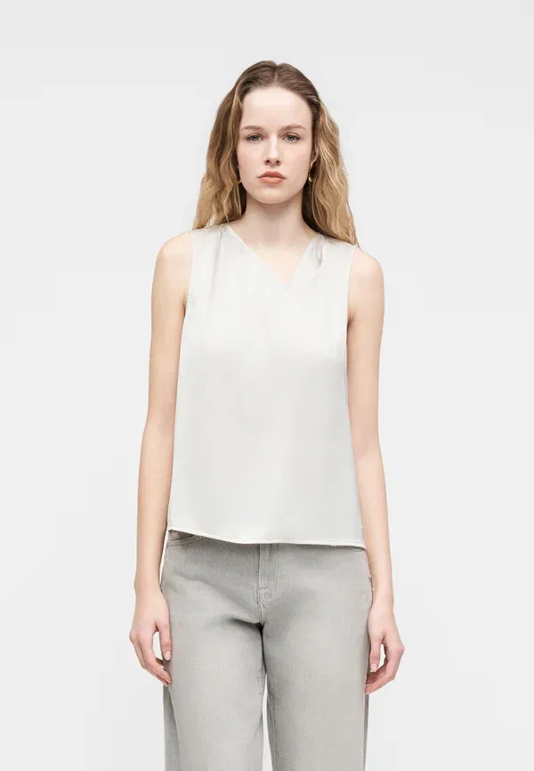 Блуза Calvin Klein Hammered Draped, меловой