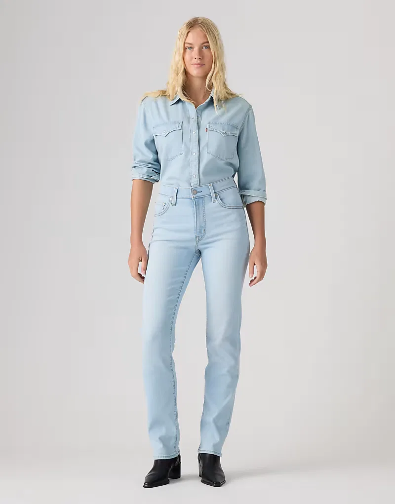 Джинсы Levi's 722 с высокой посадкой и зауженными штанинами, светло-голубые — фото 2