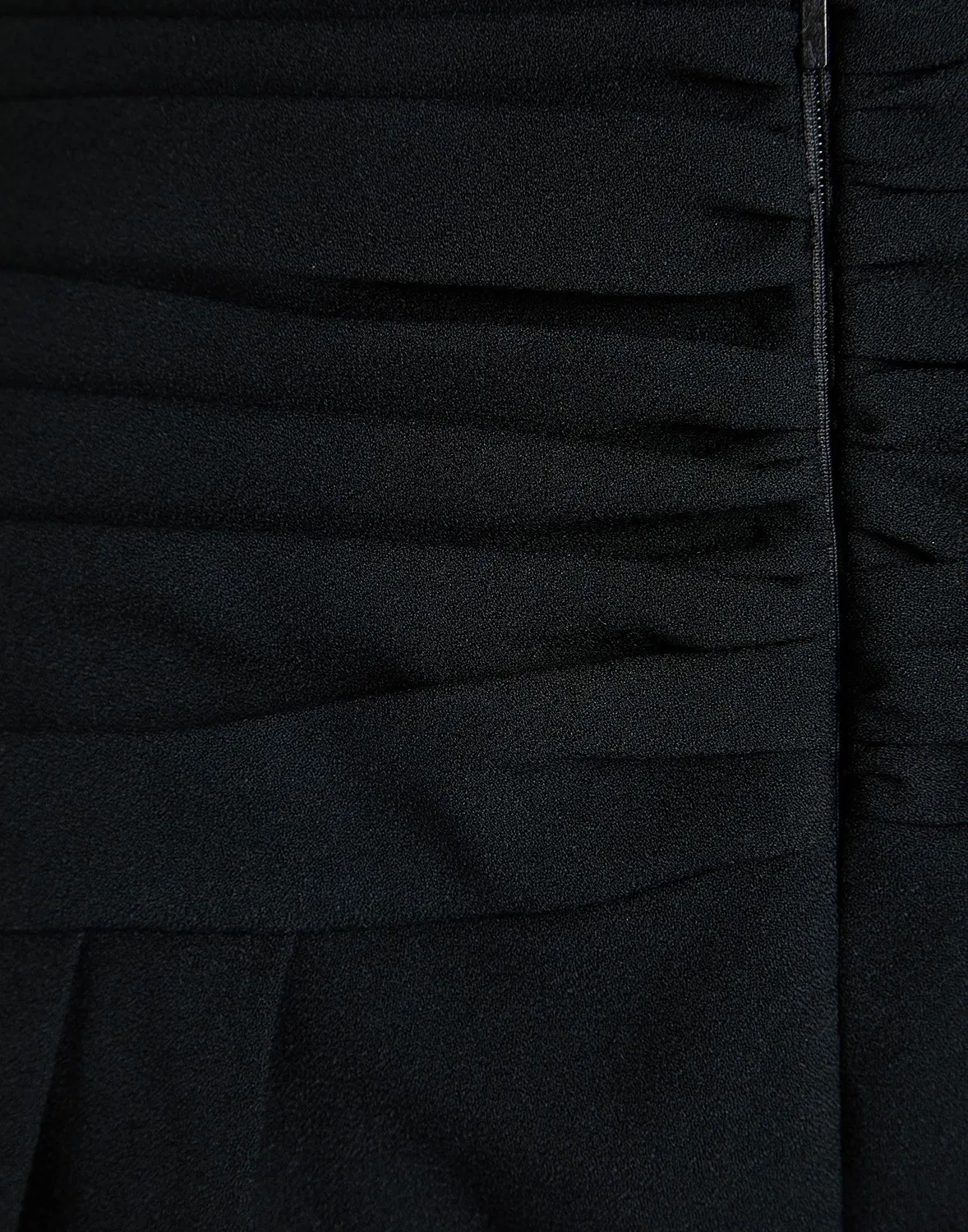 Женские шорты плиссированные с высокой посадкой Saint Laurent, черный — фото 4
