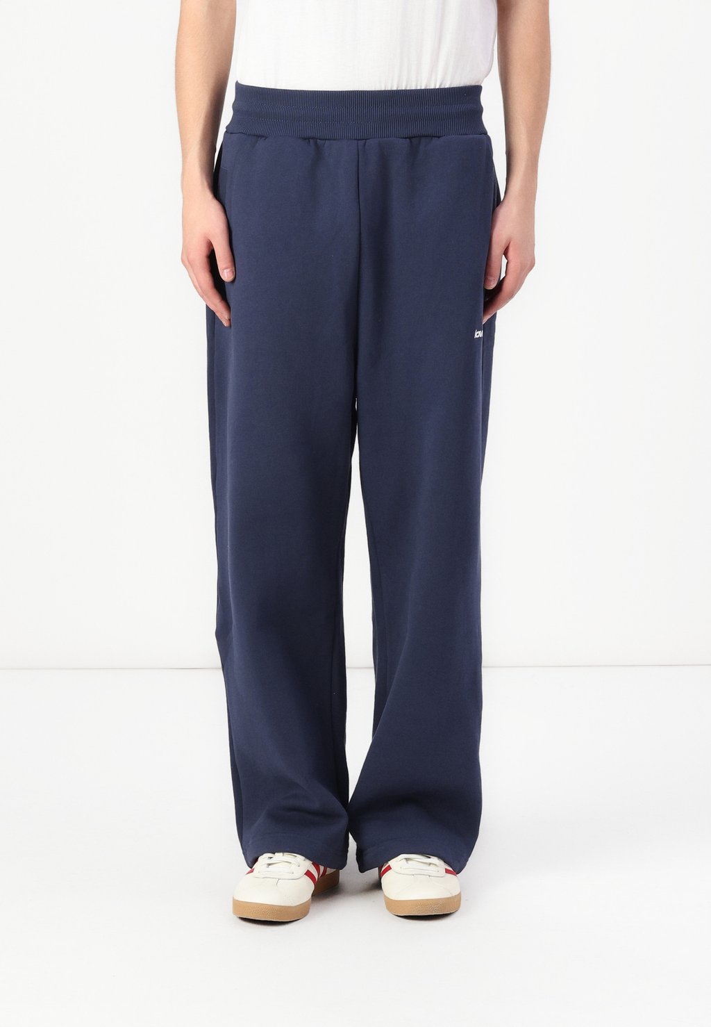 

Спортивные брюки JOGGER PANT UNISEX LOW LIGHTS STUDIOS®, темно-синий