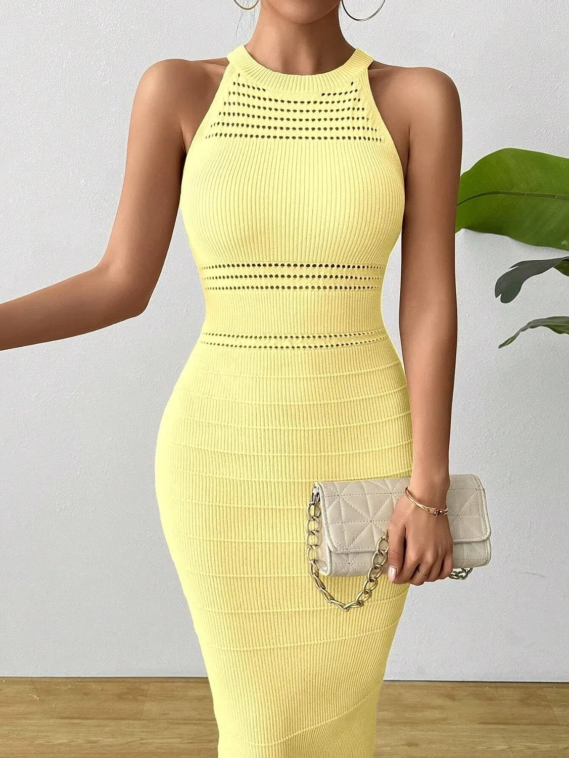 Женское платье миди с вырезом и вязкой Sleeveless Halter Cutout, Yellow — фото 2