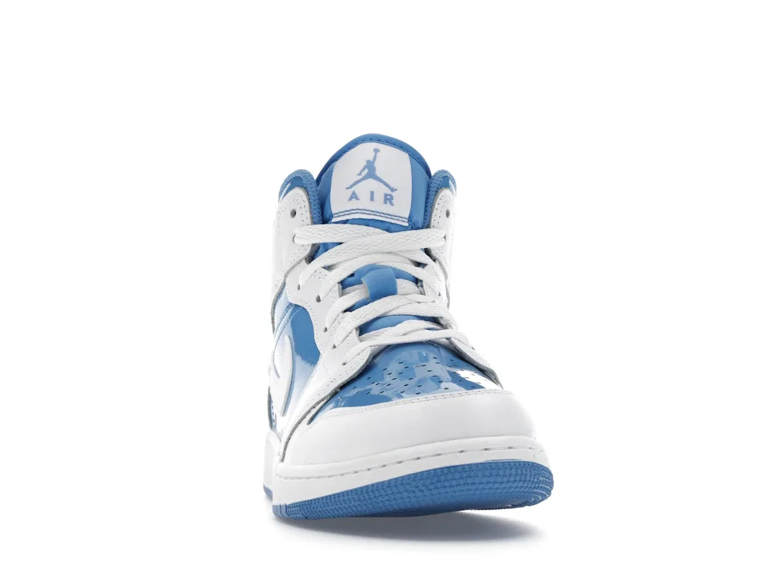 Детские кроссовки Lifestyle с модельным номером Jordan 1 Mid Jordan, White/Legend Blue — фото 2