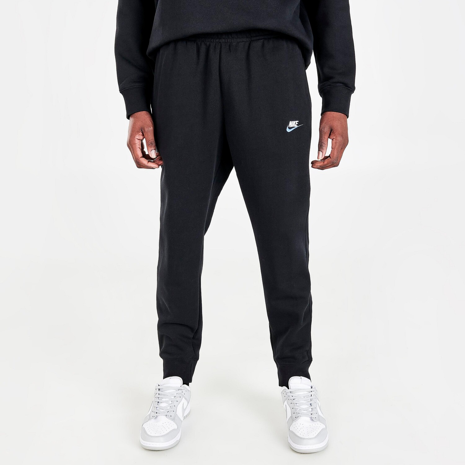 

Мужские брюки спортивные Nike Sportswear Club, черный