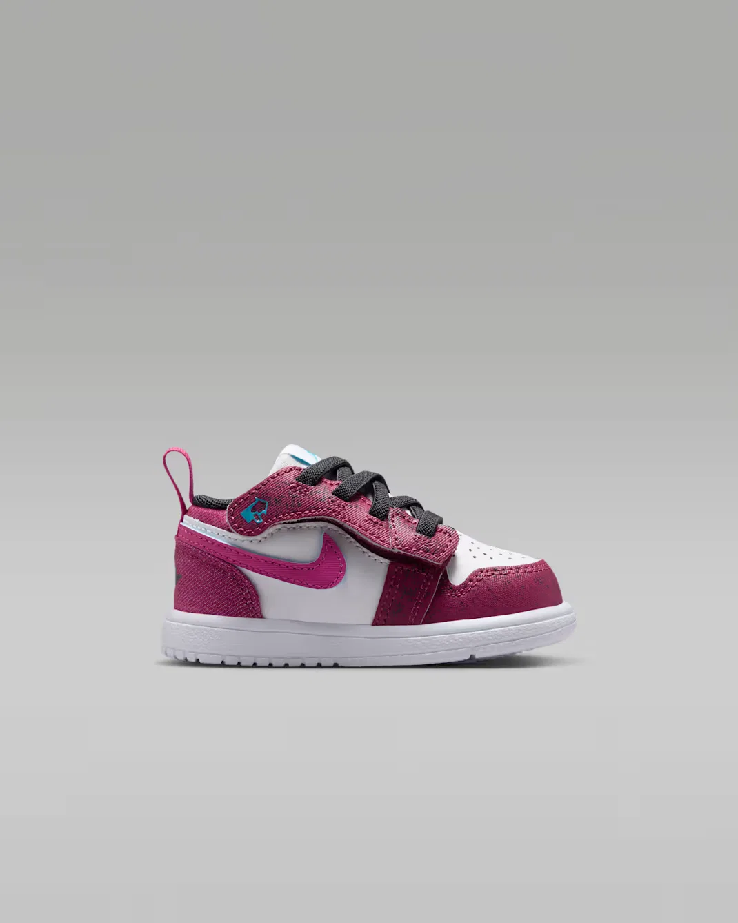Детская/подростковая обувь Jordan 1 Low Alt SE, Sweet Beet/White/Baltic Blue/Off Noir — фото 3