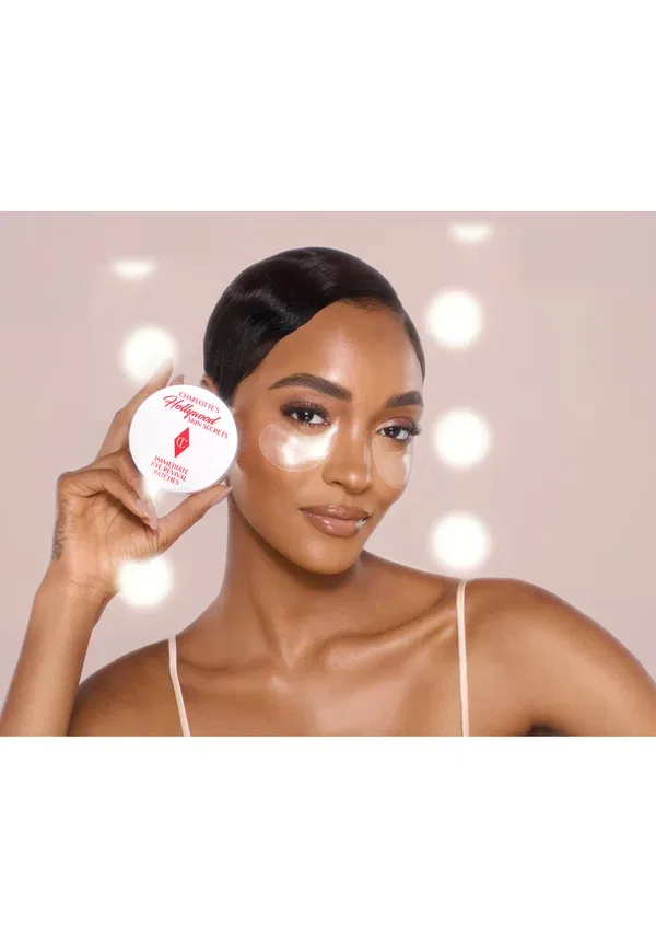 Патчи для мгновенного восстановления кожи вокруг глаз от Charlotte's Hollywood Skin Secrets - маска для глаз 93 г Charlotte Tilbury — фото 2