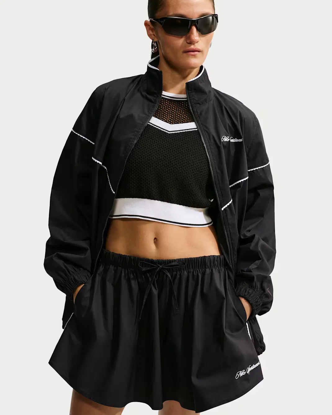 Женская юбка из поплина средней посадки с фестончатой ​​отделкой Nike Sportswear, Black/Sail/Sail — фото 4