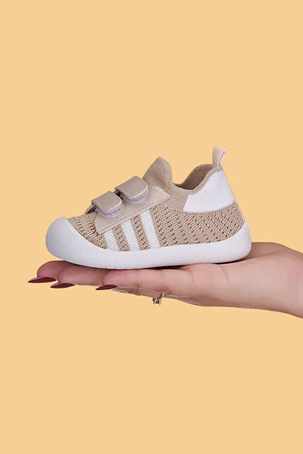 Детские туфли для девочек без каблука с липучкой Wisil kids baby velcro flexible soft barefoot sole beige first step shoes Mumenim, Beige — фото 2