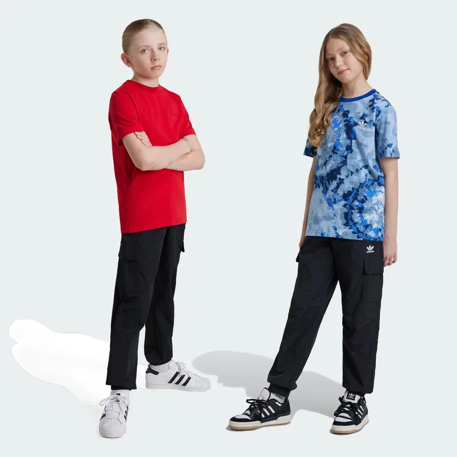 Зауженные брюки ADIDAS ORIGINALS «Брюки-карго» черного цвета — фото 2