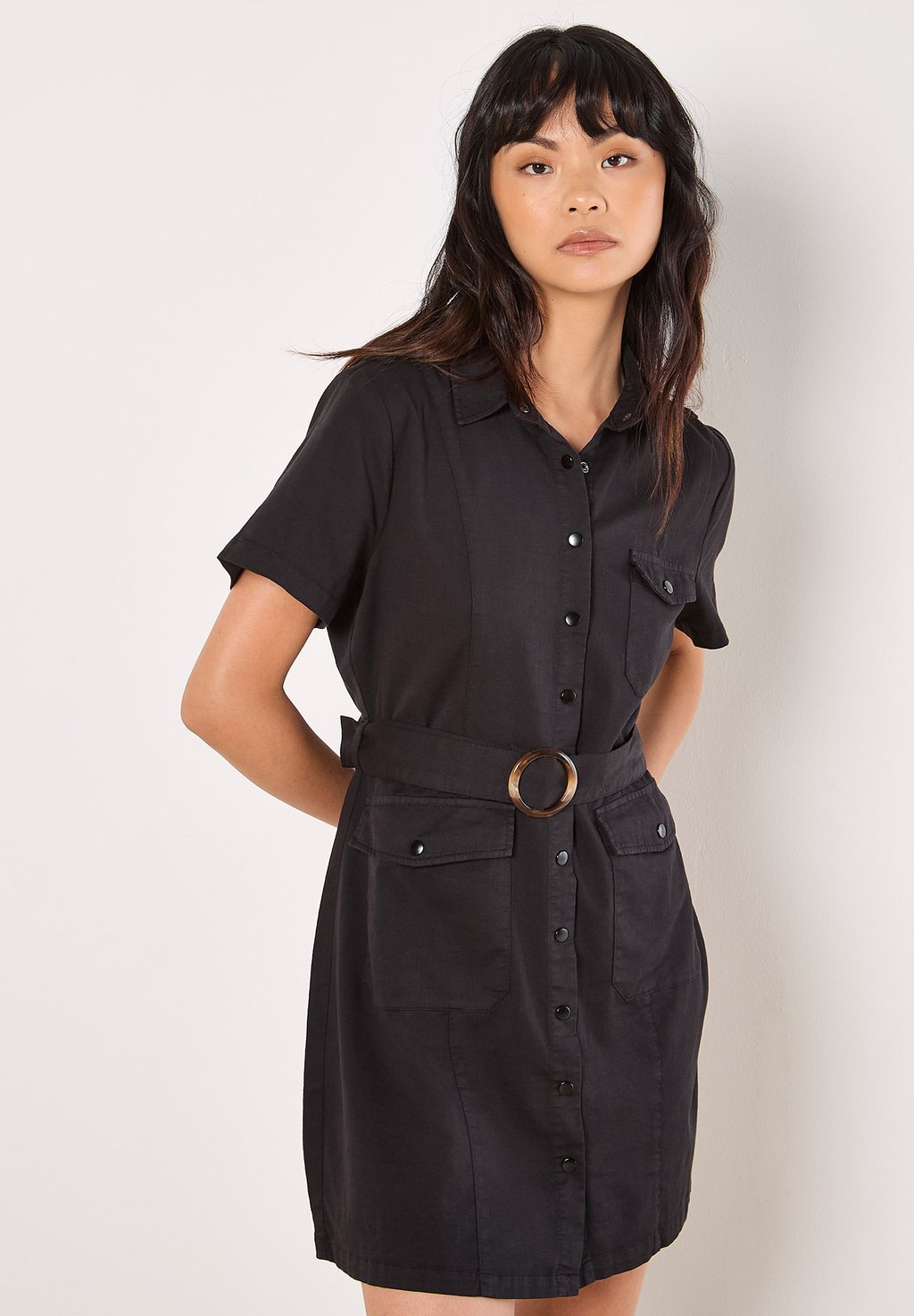 

Платье-рубашка UTILITY CARGO MINI Apricot, черный