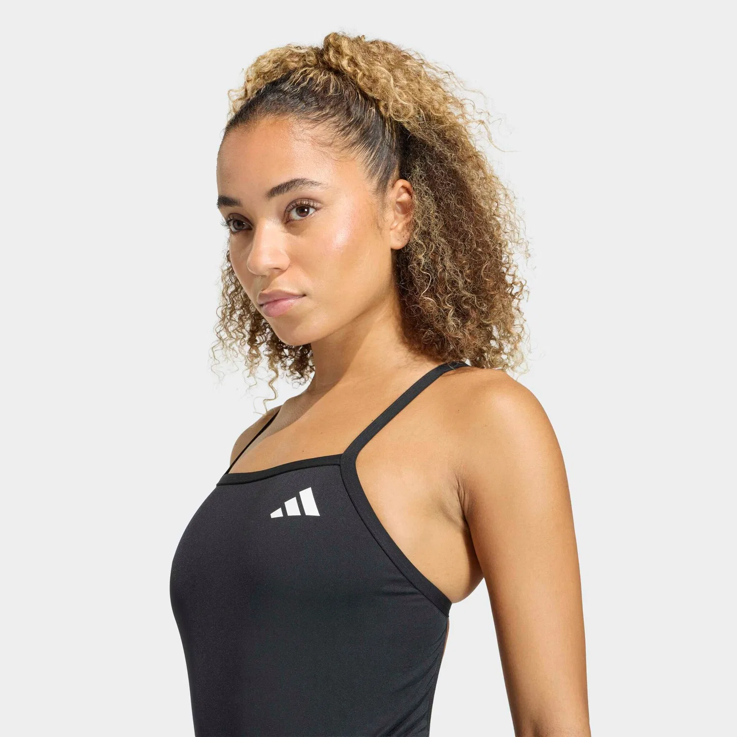Женский спортивный купальник слитный с V-образной спинкой Adidas Performance, Black — фото 3